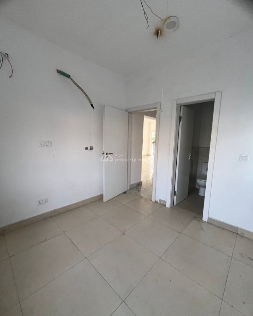 Lovely 2 Bedroom Apartment with Bq, Ikota, Ikota, Lekki, Lagos, Block of Flats for Sale