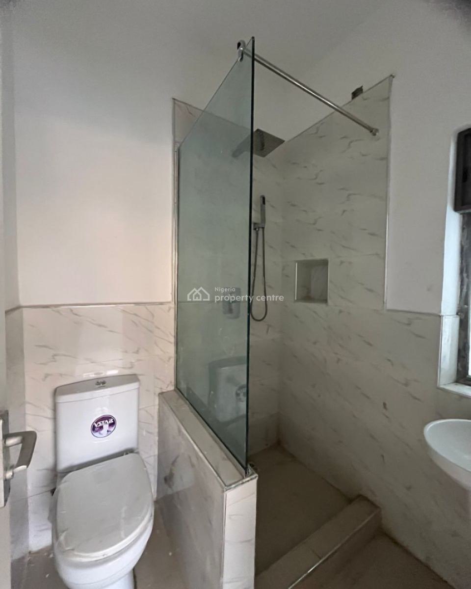 Lovely 2 Bedroom Apartment with Bq, Ikota, Ikota, Lekki, Lagos, Block of Flats for Sale