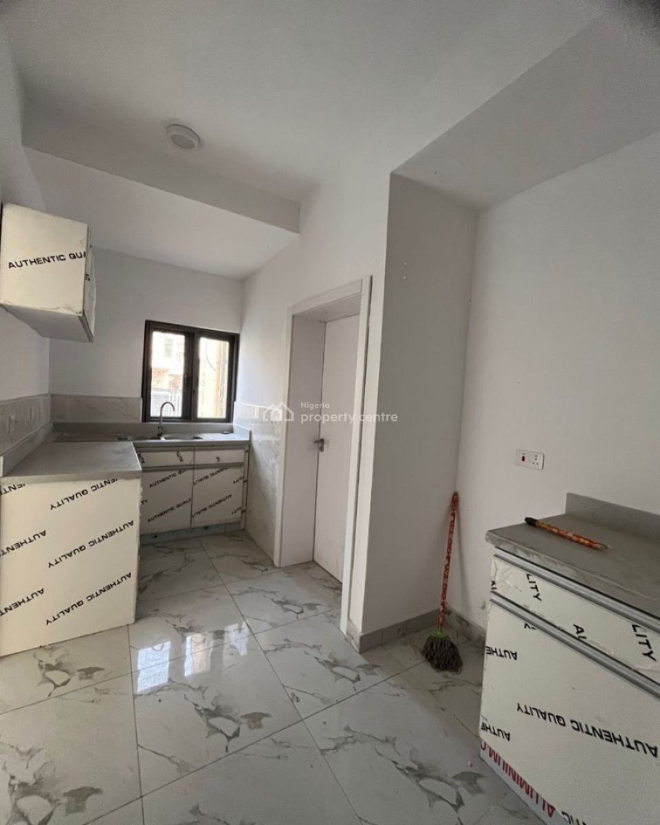 Lovely 2 Bedroom Apartment with Bq, Ikota, Ikota, Lekki, Lagos, Block of Flats for Sale