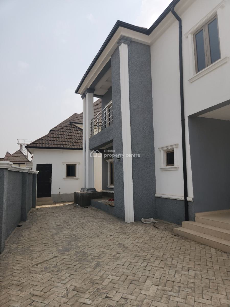 4 Bedroom Duplex in a Tarred Estate in Lugbe, Lugbe District, Abuja, Detached Duplex for Rent
