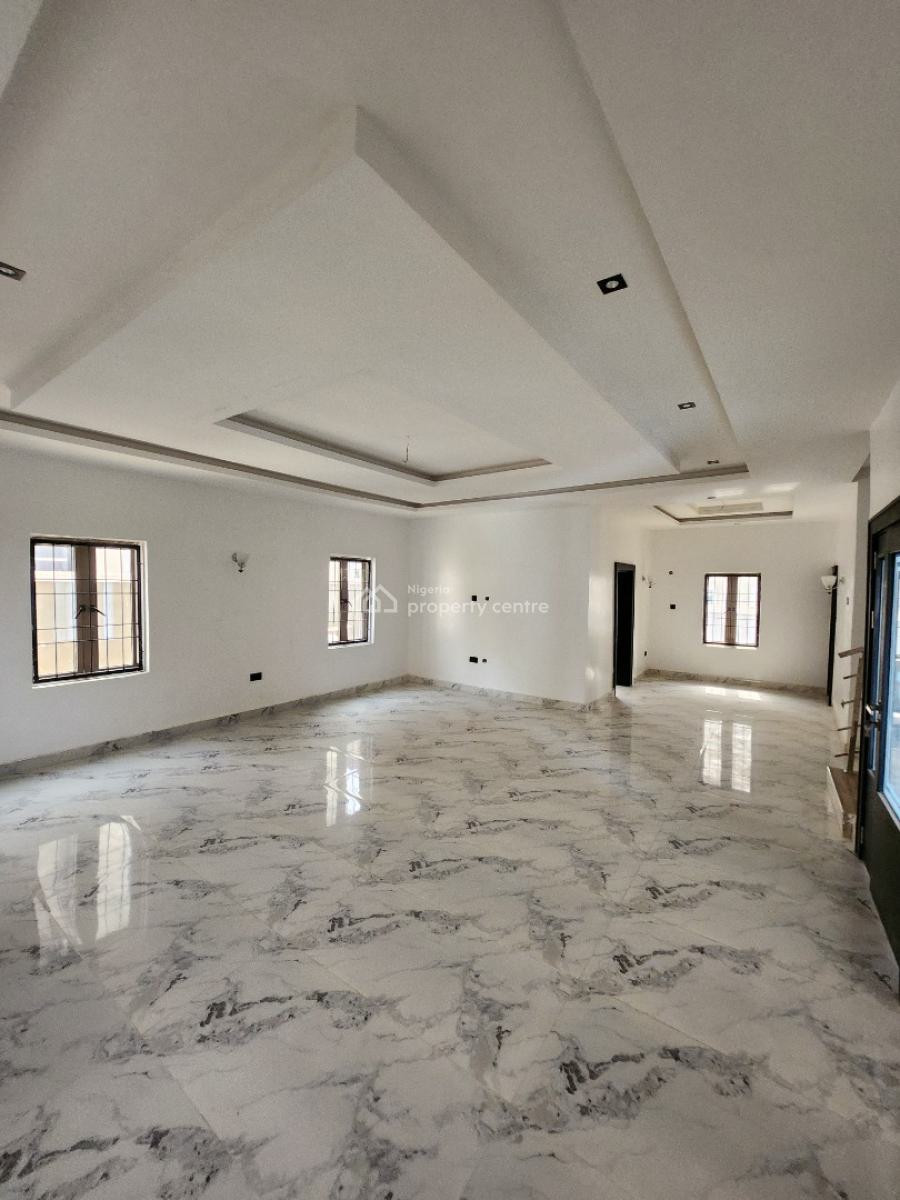 4 Bedroom Duplex in a Tarred Estate in Lugbe, Lugbe District, Abuja, Detached Duplex for Rent