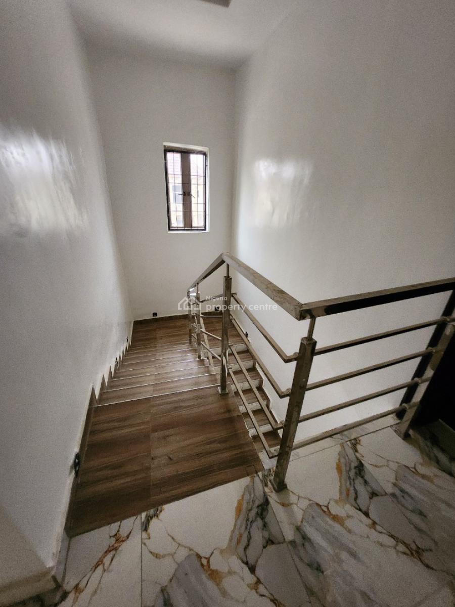 4 Bedroom Duplex in a Tarred Estate in Lugbe, Lugbe District, Abuja, Detached Duplex for Rent