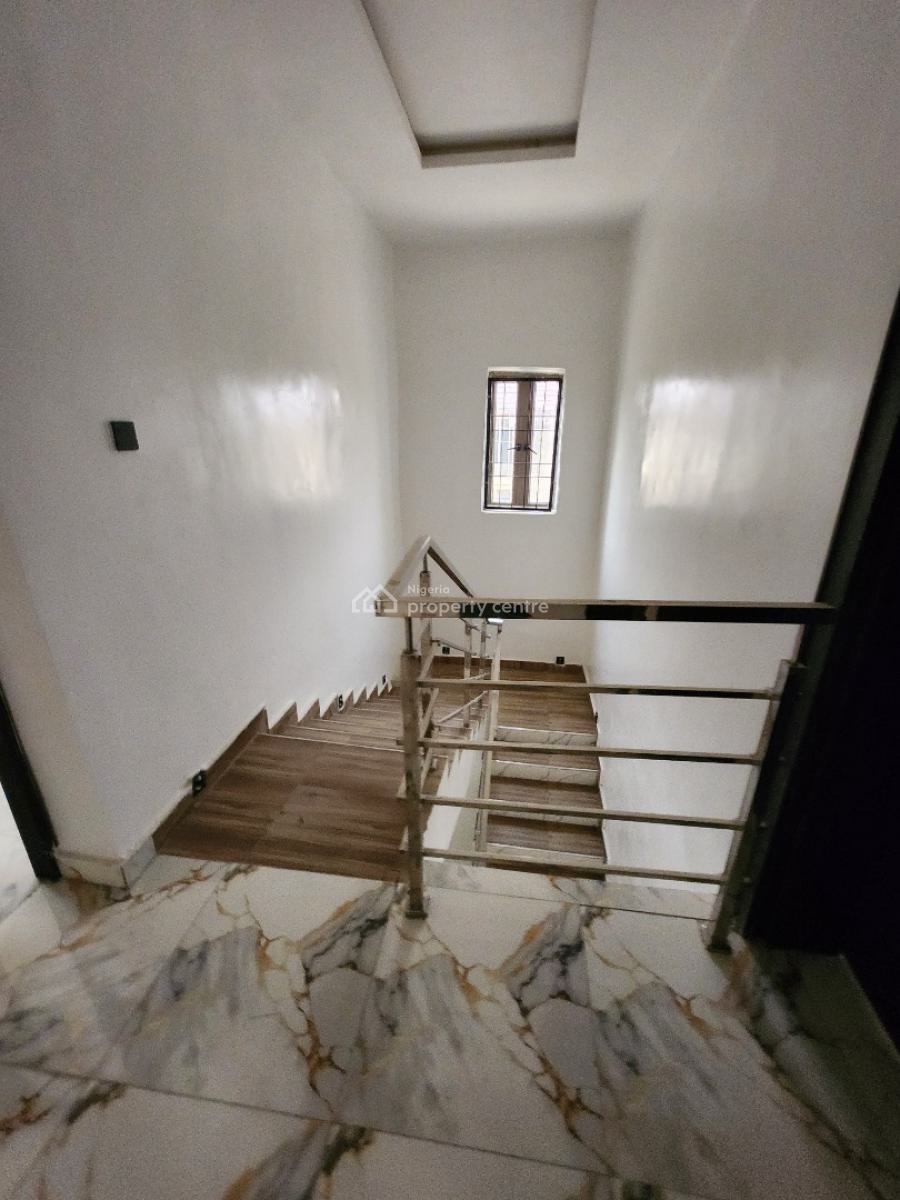 4 Bedroom Duplex in a Tarred Estate in Lugbe, Lugbe District, Abuja, Detached Duplex for Rent