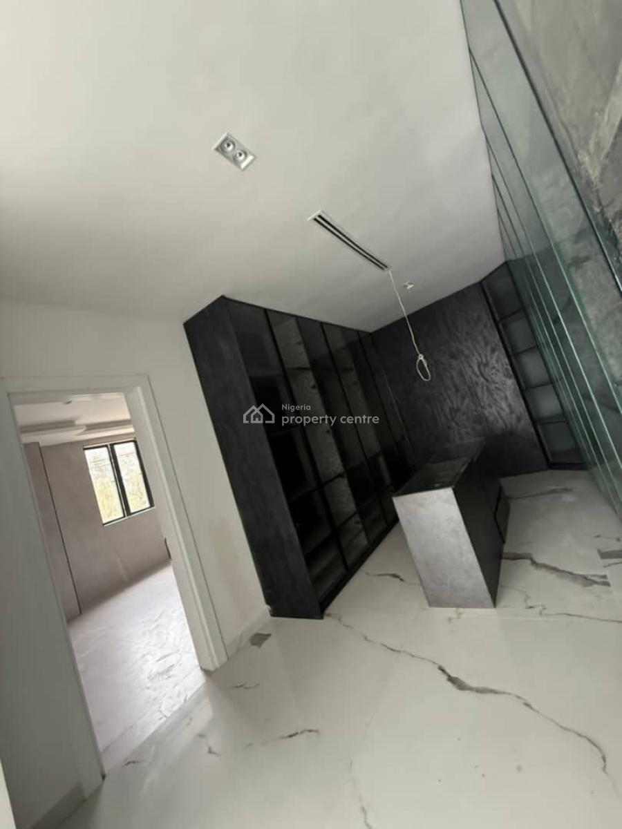 Ultra Luxury Waterfront 5bedroom Penthouse with Elevator  Banana I, Banana Island, Ikoyi, Lagos, House for Sale