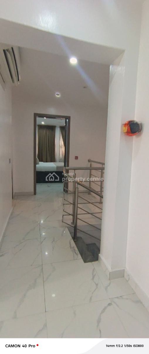 Standard and Service 3 Bedroom Maisonette Duplex, Tamara Court Across Coaster Road, Lekki Phase 1, Lekki, Lagos, Flat / Apartment for Rent