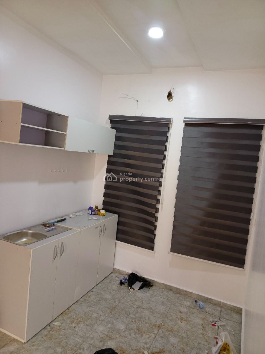 Very Spacious Studio Apartment with Open Kitchen, Orchid Road By The Roundabout, Lekki, Lagos, Self Contain (single Rooms) for Rent