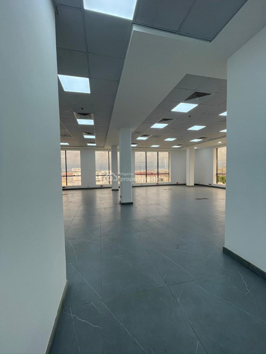 Office Space for Lease, Facing Admiralty Way, Lekki Phase 1, Lekki, Lagos, Office Space for Rent