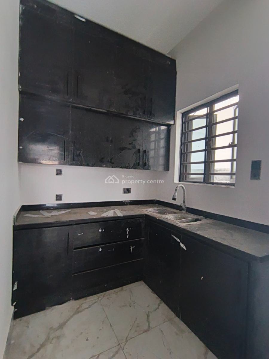 a 4 Bedroom Duplex, After Osapa, Before Chevron, By Agungi, Lekki, Lagos, Semi-detached Duplex for Rent