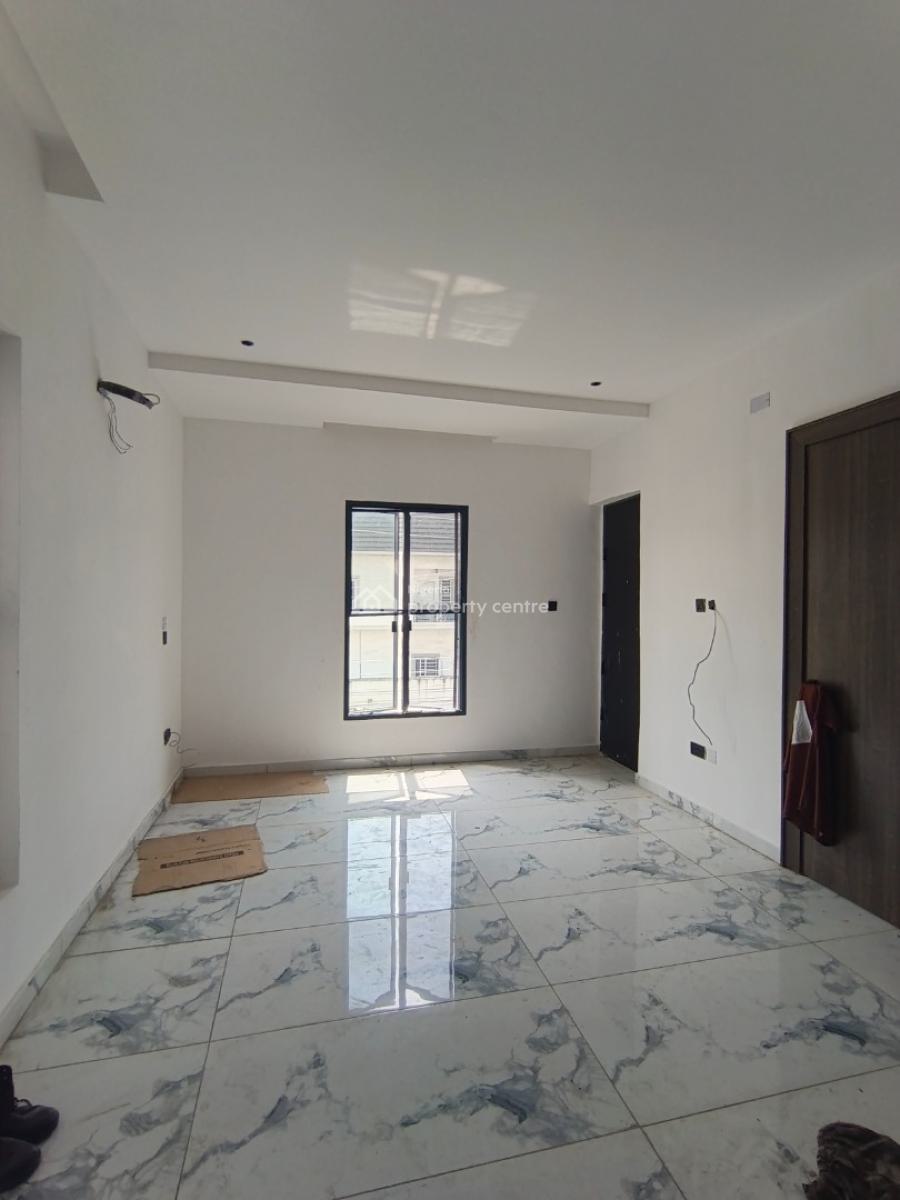 a 4 Bedroom Duplex, After Osapa, Before Chevron, By Agungi, Lekki, Lagos, Semi-detached Duplex for Rent