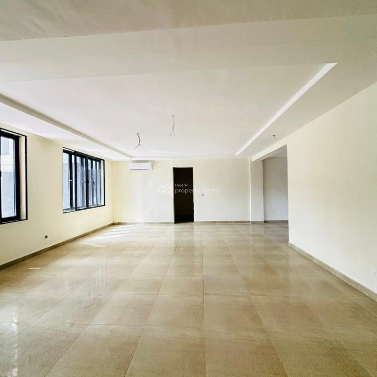 3 Bedroom Luxury Apartment with Bq, Pool, Gym and Elevator, Off Admiralty Way, Lekki Phase 1, Lekki, Lagos, Flat / Apartment for Rent