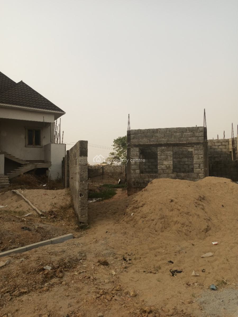 Duplex on a Decking Level, Close to The Galadimawa Round About, Galadimawa, Abuja, Detached Duplex for Sale