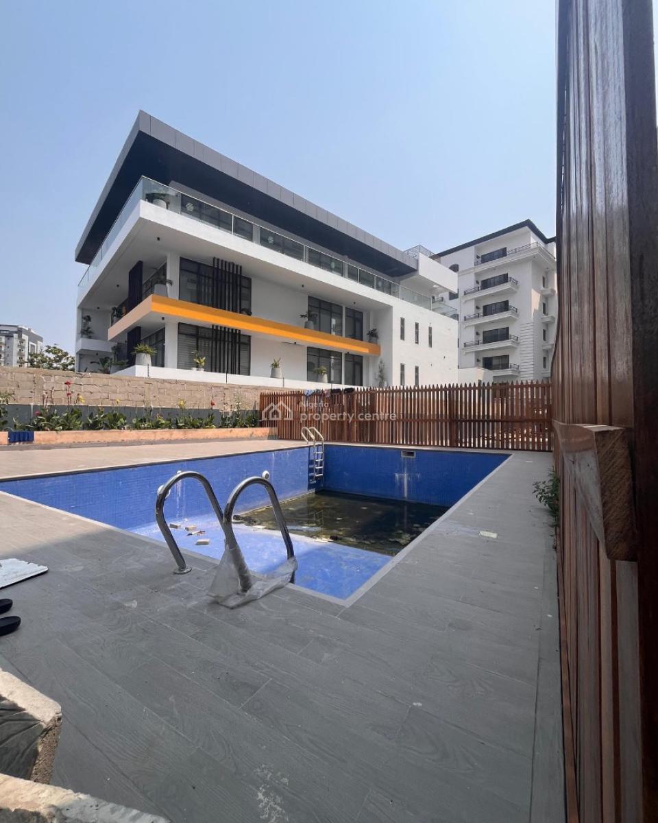 Lovely 2 Bedroom Apartment, Lekki Phase 1, Lekki Phase 1, Lekki, Lagos, Block of Flats for Sale