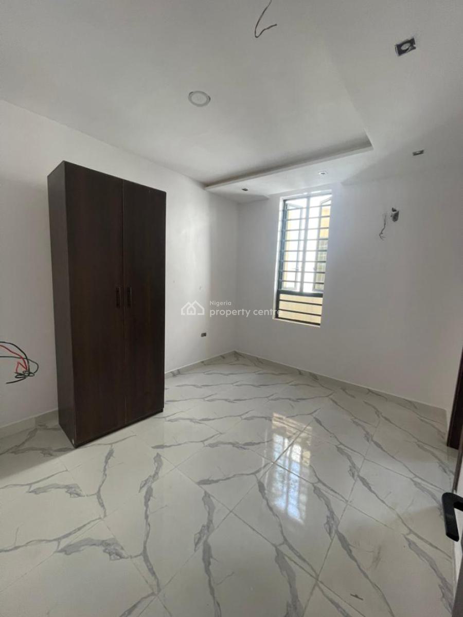 Brand New and Luxury 3bed Apartment Upstairs with Bq Fully Serviced, No 20 Allen Johnson Street Off Admiralty Way Lekki Phase One, Lekki Phase 1, Lekki, Lagos, Flat / Apartment for Rent