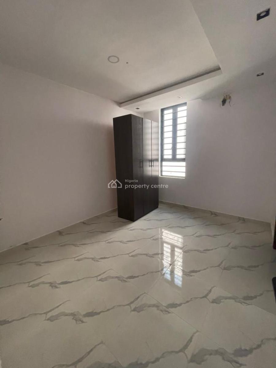 Brand New and Luxury 3bed Apartment Upstairs with Bq Fully Serviced, No 20 Allen Johnson Street Off Admiralty Way Lekki Phase One, Lekki Phase 1, Lekki, Lagos, Flat / Apartment for Rent