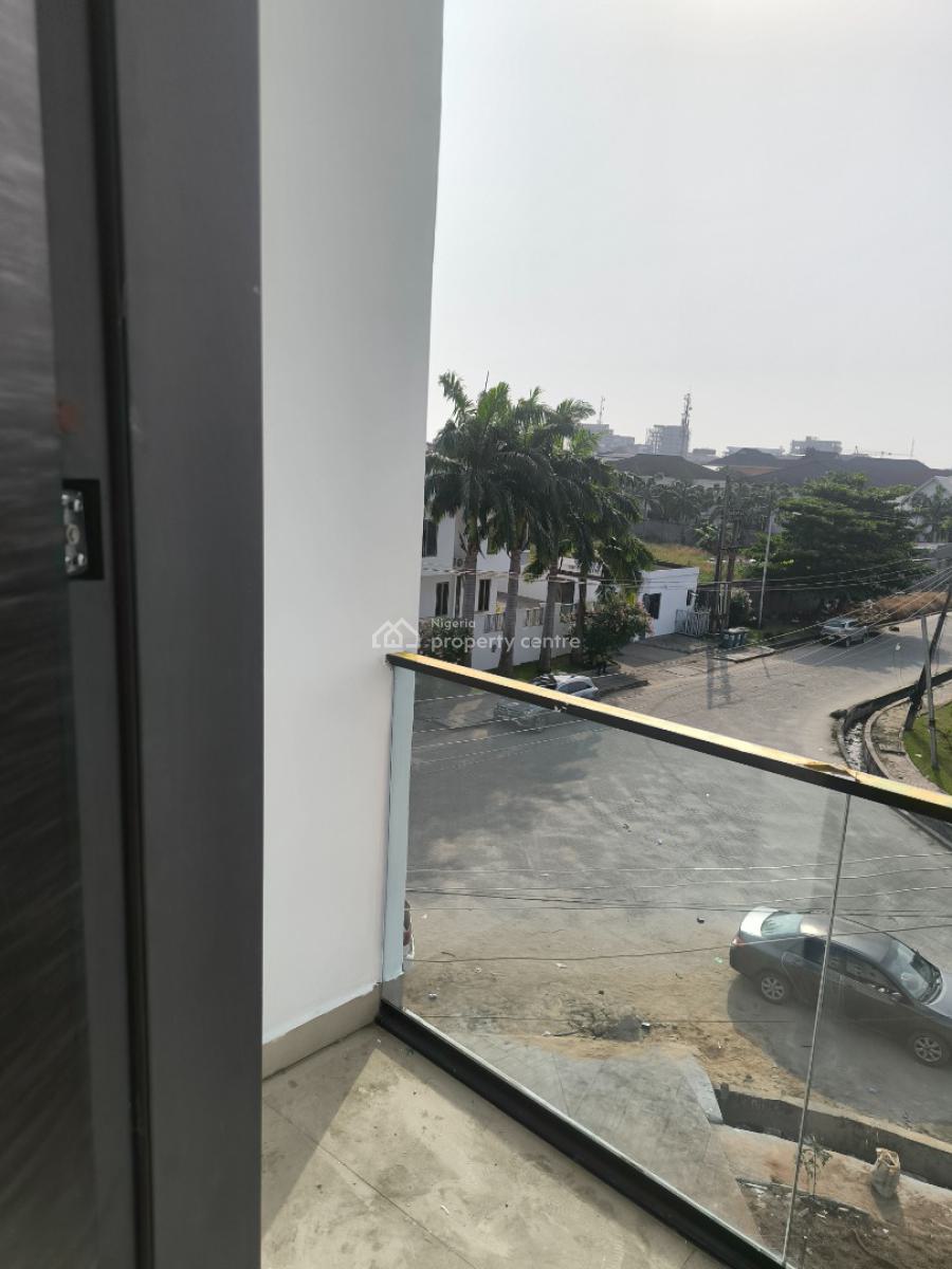 Brand New and Luxury 3bed Apartment Upstairs with Bq Fully Serviced, No 20 Allen Johnson Street Off Admiralty Way Lekki Phase One, Lekki Phase 1, Lekki, Lagos, Flat / Apartment for Rent