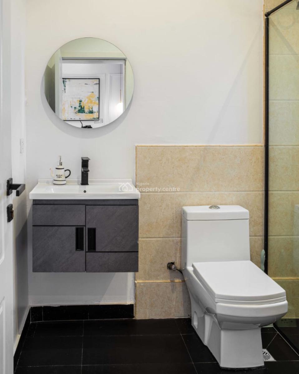 Luxury 2 Bedrooms Apartment with Excellent Facilities (pool and Gym ), Phase 1, Lekki, Lagos, Flat / Apartment Short Let