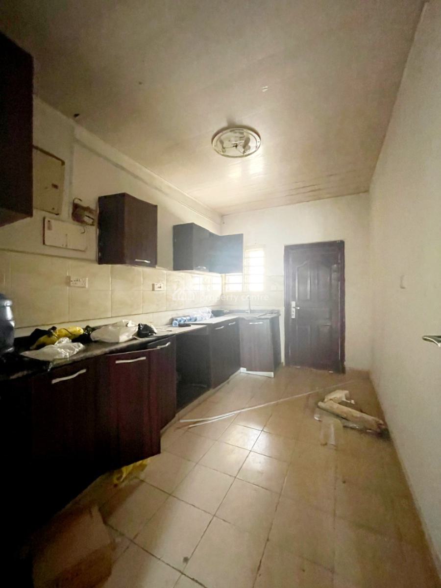 Lovely 2bedroom Flat in an Estate, Lifecamp District, Life Camp, Abuja, Flat / Apartment for Rent