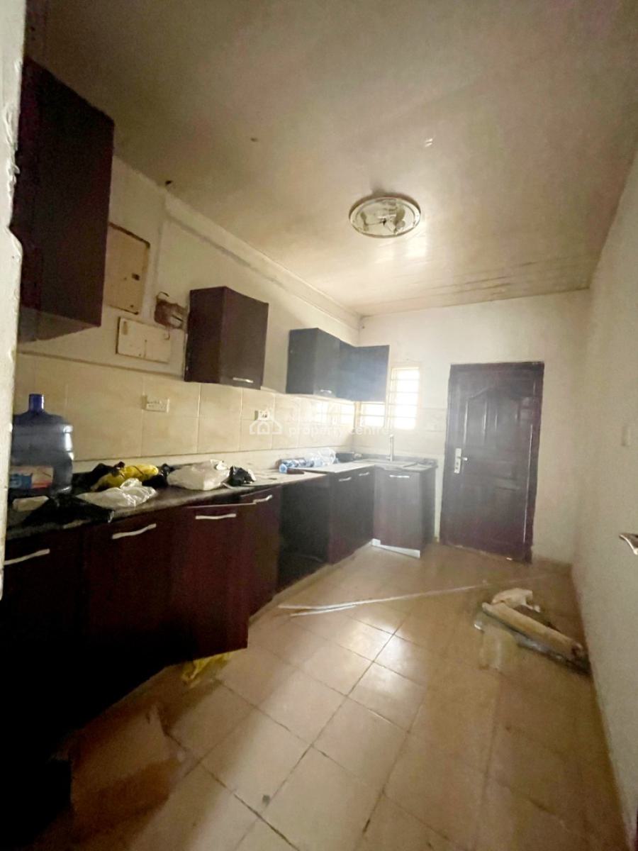 Lovely 2bedroom Flat in an Estate, Lifecamp District, Life Camp, Abuja, Flat / Apartment for Rent