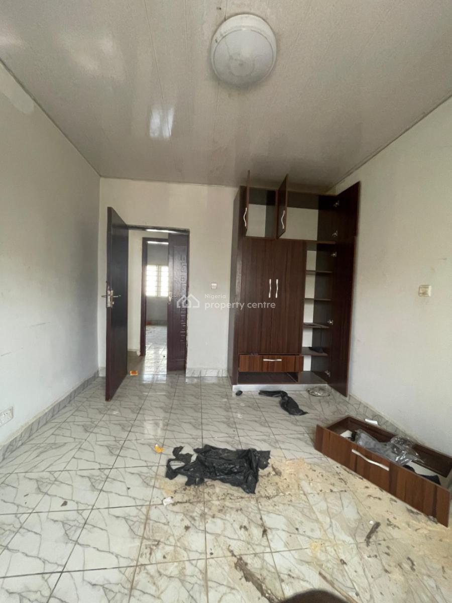 Lovely 2bedroom Flat in an Estate, Lifecamp District, Life Camp, Abuja, Flat / Apartment for Rent