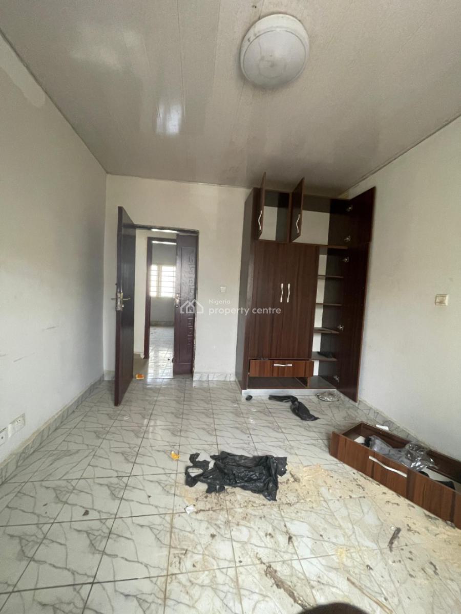 Lovely 2bedroom Flat in an Estate, Lifecamp District, Life Camp, Abuja, Flat / Apartment for Rent