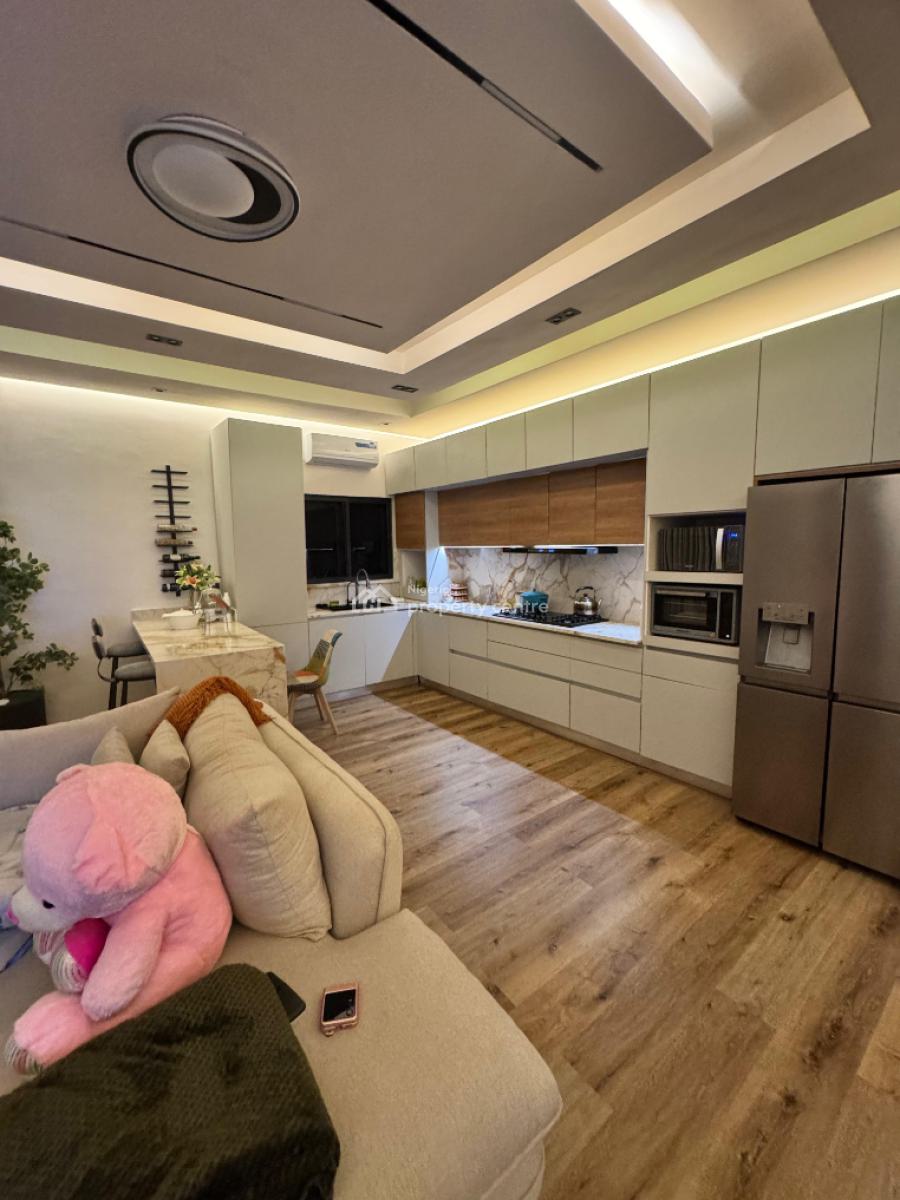 The Most Luxurious 1bedroom Penthouse, Off Freedom Way, Lekki Phase 1, Lekki, Lagos, Flat / Apartment for Sale