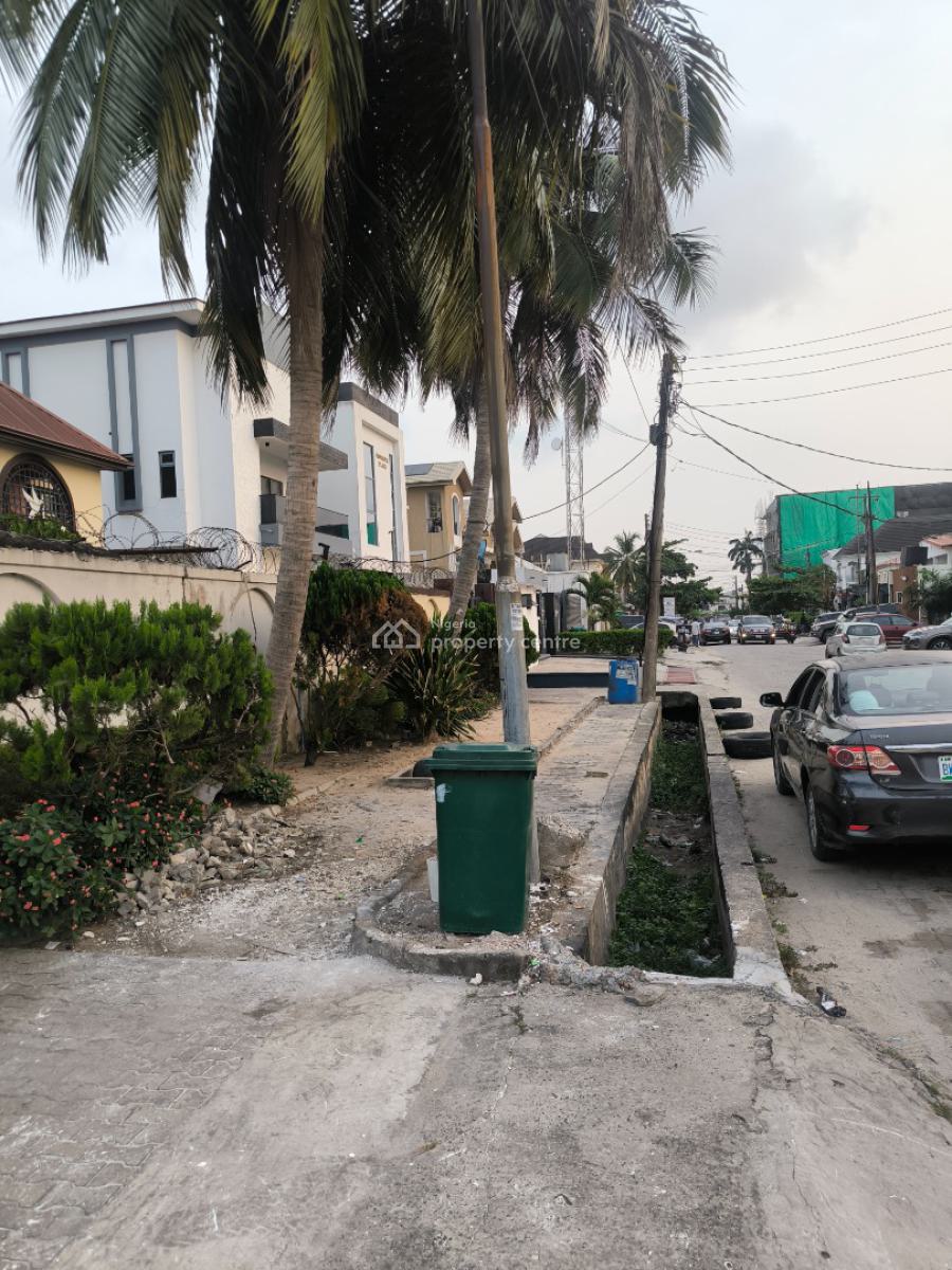 Luxury and Fully Furnished Single Bedroom Apartment Upstairs Serviced, No 11 Kuku Anjones Street Lekki Phase One, Lekki Phase 1, Lekki, Lagos, Self Contain (single Rooms) for Rent