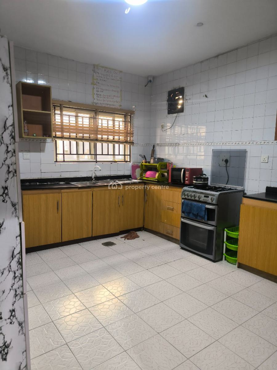 Luxury and Fully Furnished Single Bedroom Apartment Upstairs Serviced, No 11 Kuku Anjones Street Lekki Phase One, Lekki Phase 1, Lekki, Lagos, Self Contain (single Rooms) for Rent