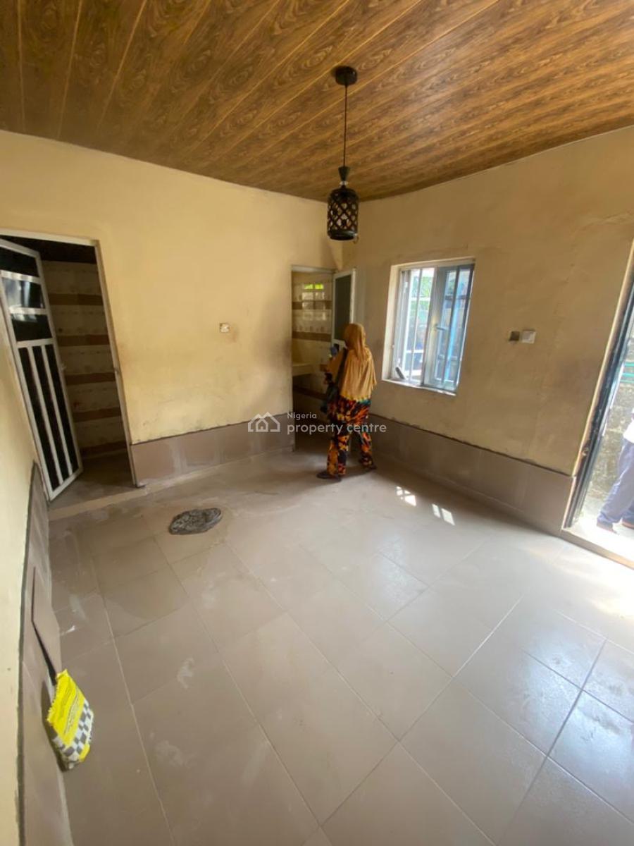Very Sweet and Lovable Sharp  Spacious Room Self Contain Hot Cake, Oluaye Atenna Axis Victory Estate, Ogombo, Ajah, Lagos, Self Contain (single Rooms) for Rent