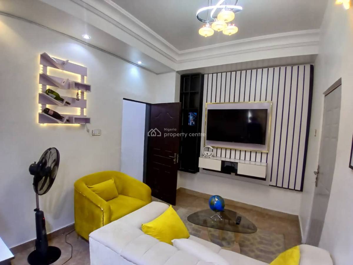 Fully Furnished & Serviced Mini Flat Apartment Downstairs with Swimming Pool, Osapa, Lekki, Lagos, Mini Flat (room and Parlour) for Rent