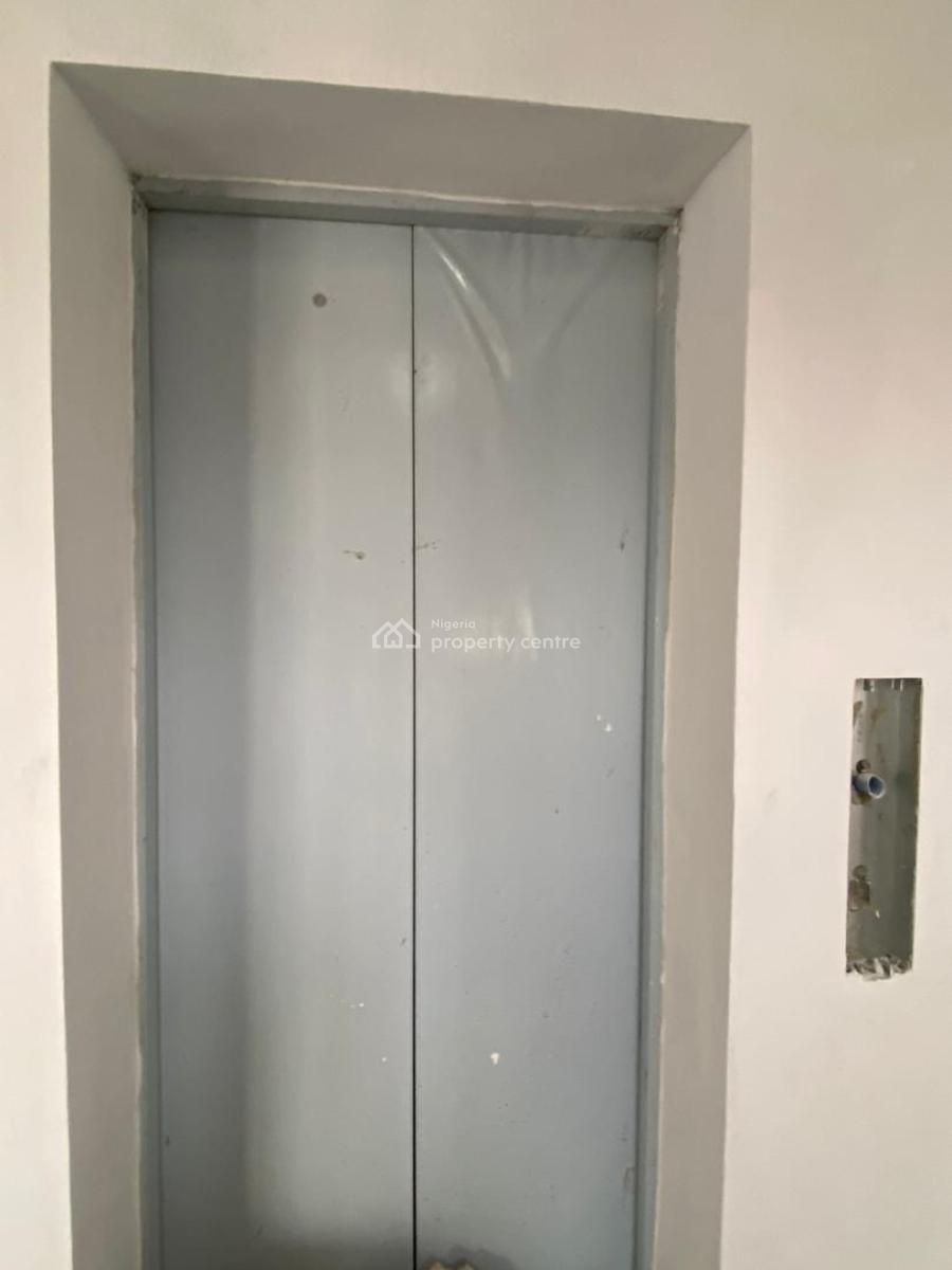 Luxury 3bedroom Apartment, Lekki Phase 1, Lekki, Lagos, Flat / Apartment for Sale