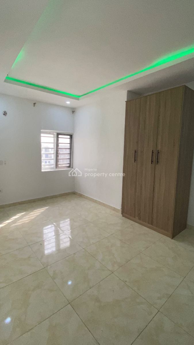 Neatly Built 3 Bedroom Flat  Jahi Gilmore, Jahi Gilmore, Jahi, Abuja, Flat / Apartment for Sale