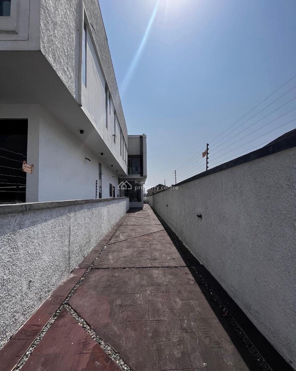 Lovely 4 Bedroom Semi Detached Duplex with Bq, Ikota, Ikota, Lekki, Lagos, Semi-detached Duplex for Sale