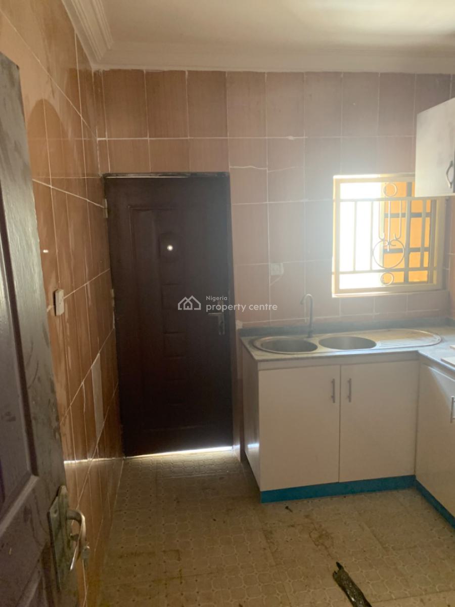 3 Bedroom Semi Detached Bungalow, Gaduwa, Abuja, Semi-detached Bungalow for Rent