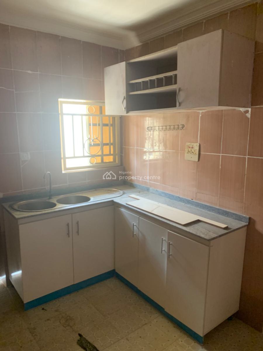 3 Bedroom Semi Detached Bungalow, Gaduwa, Abuja, Semi-detached Bungalow for Rent