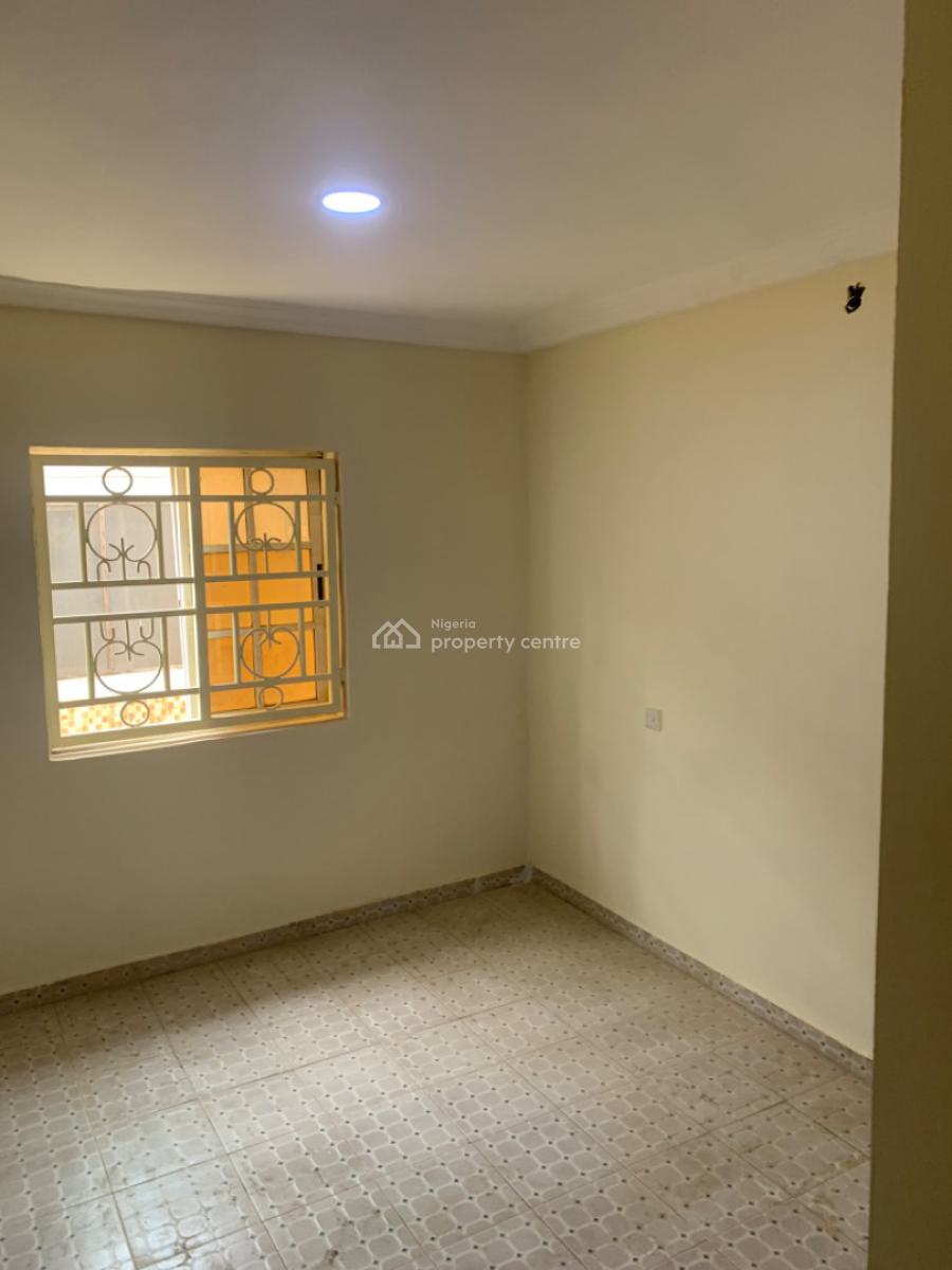 3 Bedroom Semi Detached Bungalow, Gaduwa, Abuja, Semi-detached Bungalow for Rent