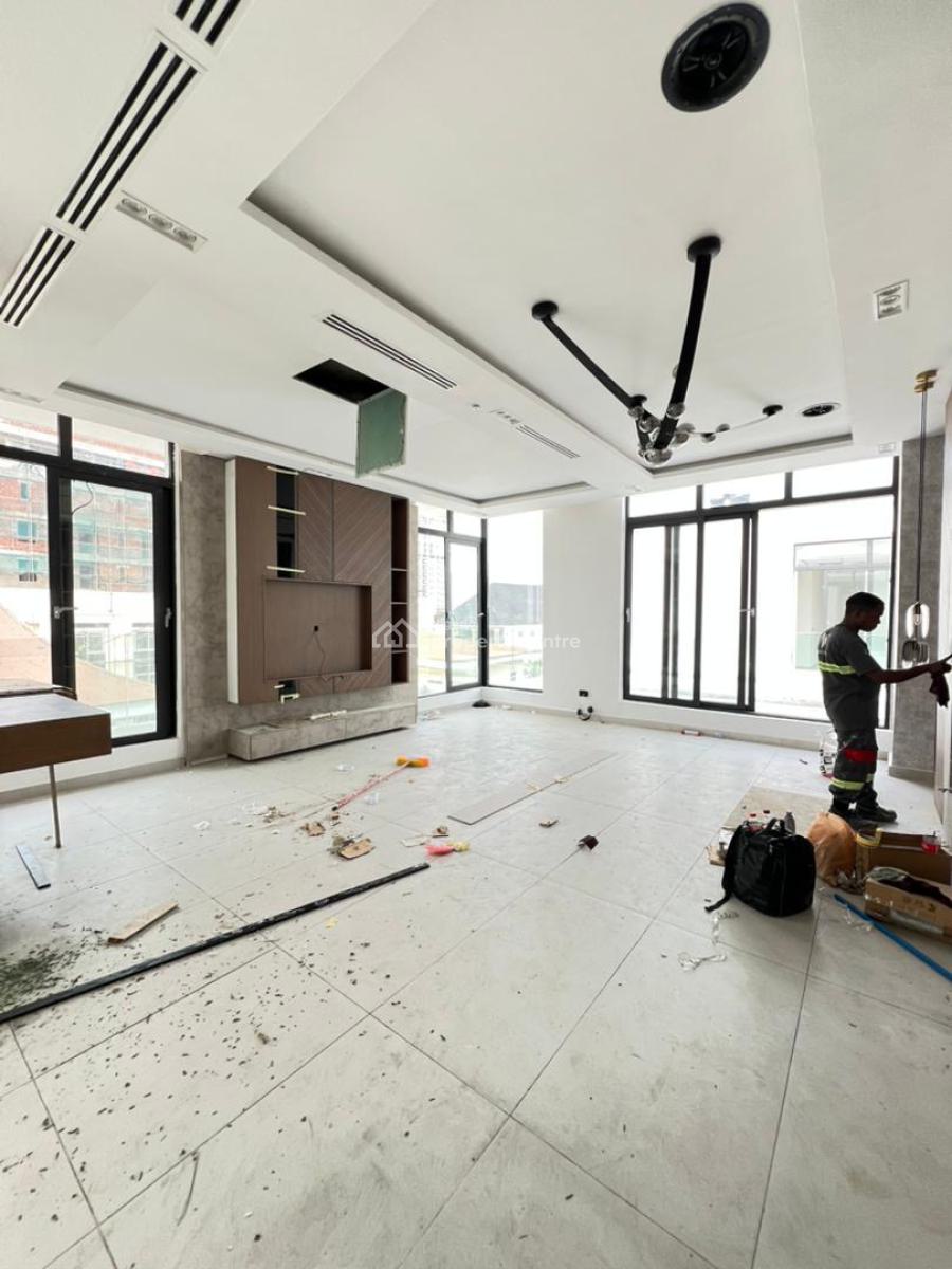 Massively Built 5 Bedroom Detached in Ikoyi with Private Cinema, Ikoyi, Lagos, Detached Duplex for Sale