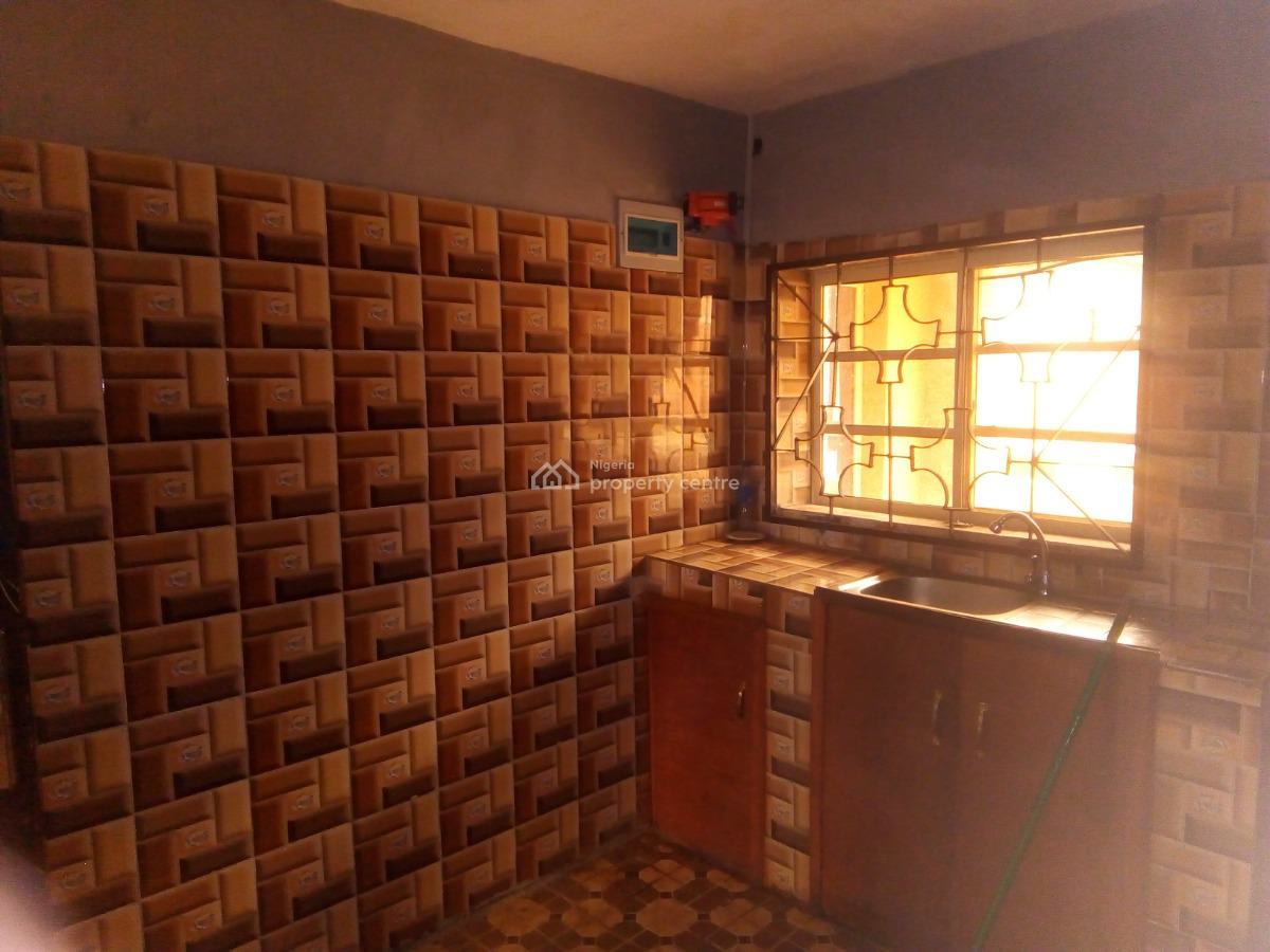 Exquisitely Finished 3-bedroom Apartment with Requisite Facilities, Akede Crescent, Opposite Bcos, Ibadan, Oyo, Flat / Apartment for Rent