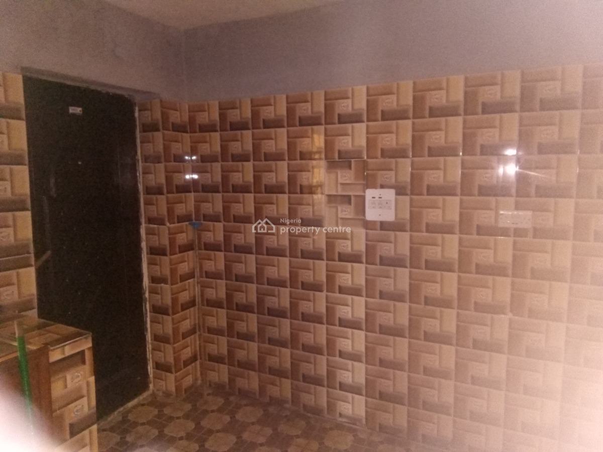 Exquisitely Finished 3-bedroom Apartment with Requisite Facilities, Akede Crescent, Opposite Bcos, Ibadan, Oyo, Flat / Apartment for Rent