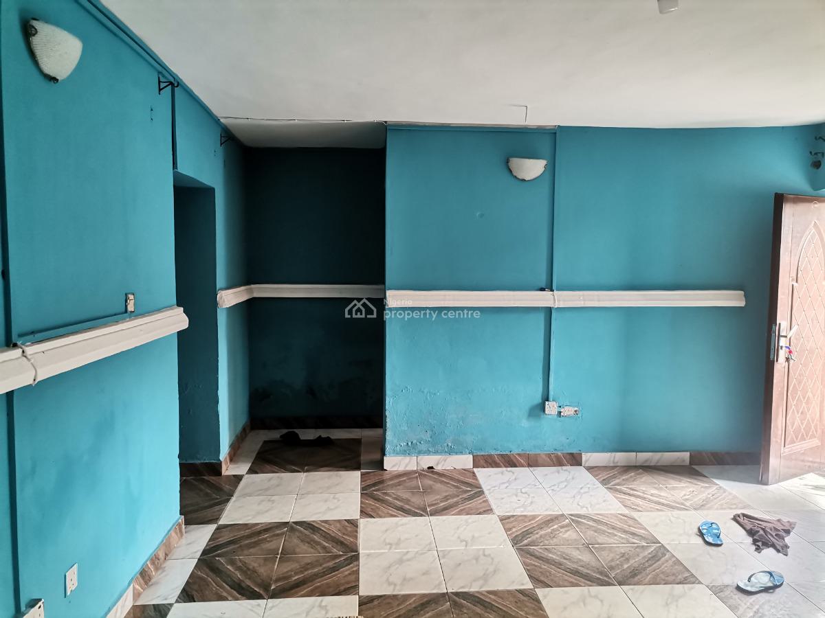 Exquisitely Finished 3-bedroom Apartment with Requisite Facilities, Akede Crescent, Opposite Bcos, Ibadan, Oyo, Flat / Apartment for Rent