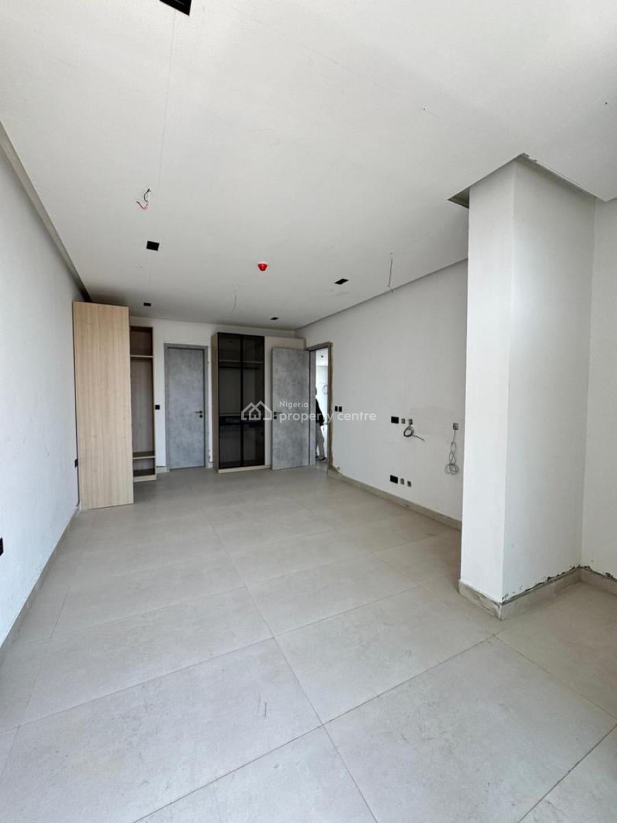Exquisitely Finished 2 Bedroom Apartment with Elevator Suitable, Lekki Phase 1, Lekki, Lagos, Flat / Apartment for Sale