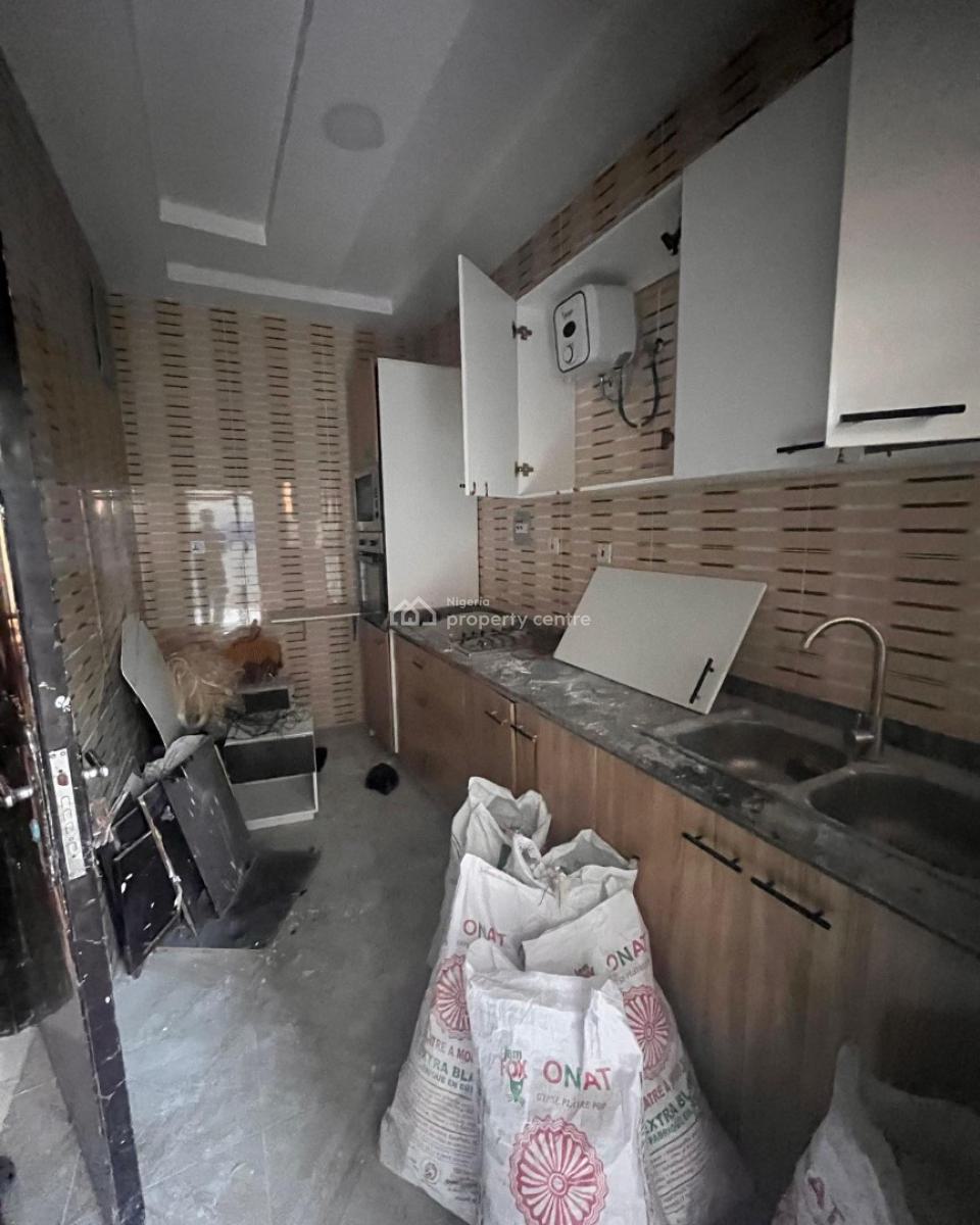 Lovely 2 Bedroom Apartment with Bq, Ikate, Ikate, Lekki, Lagos, Block of Flats for Sale