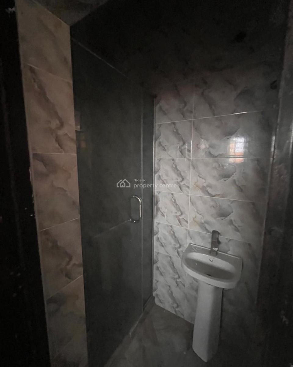 Lovely 2 Bedroom Apartment with Bq, Ikate, Ikate, Lekki, Lagos, Block of Flats for Sale