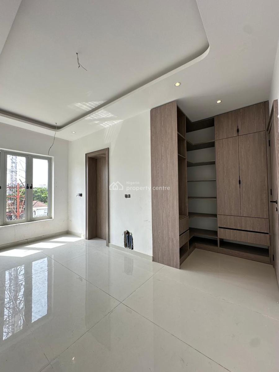 Luxury 3bedroom Apartment, Lekki Phase 1, Lekki, Lagos, Flat / Apartment for Sale