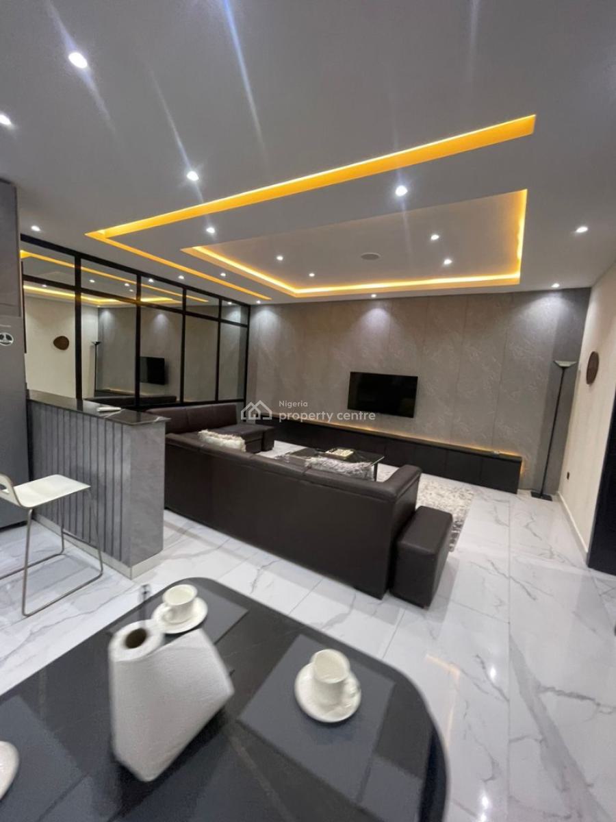 2 Bedroom Serviced Apartment with Elevator, Lekki Phase 1, Lekki, Lagos, Block of Flats for Sale