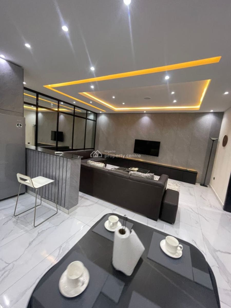 2 Bedroom Serviced Apartment with Elevator, Lekki Phase 1, Lekki, Lagos, Block of Flats for Sale