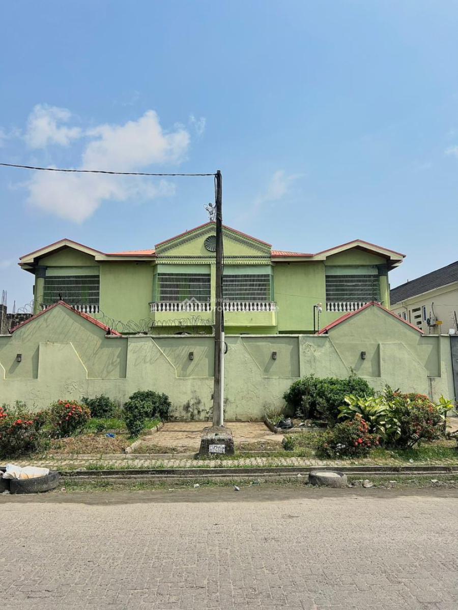 5 Bedroom Semi Detached House with 2 Rooms Bq, Lekki Phase 1, Lekki, Lagos, Semi-detached Duplex for Rent