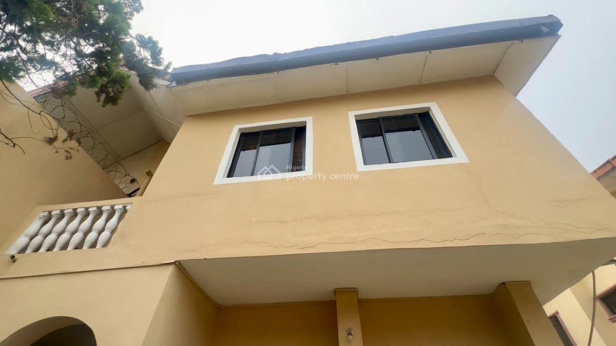 4 Bed Semi Detached in a Gated Estate with Miniflat Bq, Off Adewunmi Adebimpe Drive, Lekki Phase 1, Lekki, Lagos, Semi-detached Duplex for Sale