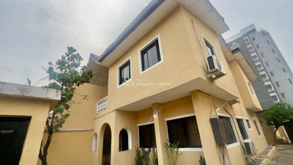 4 Bed Semi Detached in a Gated Estate with Miniflat Bq, Off Adewunmi Adebimpe Drive, Lekki Phase 1, Lekki, Lagos, Semi-detached Duplex for Sale
