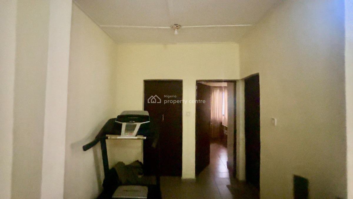 4 Bed Semi Detached in a Gated Estate with Miniflat Bq, Off Adewunmi Adebimpe Drive, Lekki Phase 1, Lekki, Lagos, Semi-detached Duplex for Sale