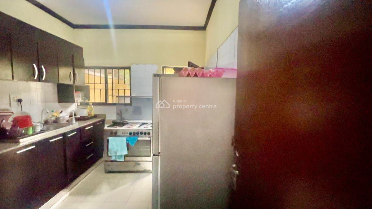 4 Bed Semi Detached in a Gated Estate with Miniflat Bq, Off Adewunmi Adebimpe Drive, Lekki Phase 1, Lekki, Lagos, Semi-detached Duplex for Sale